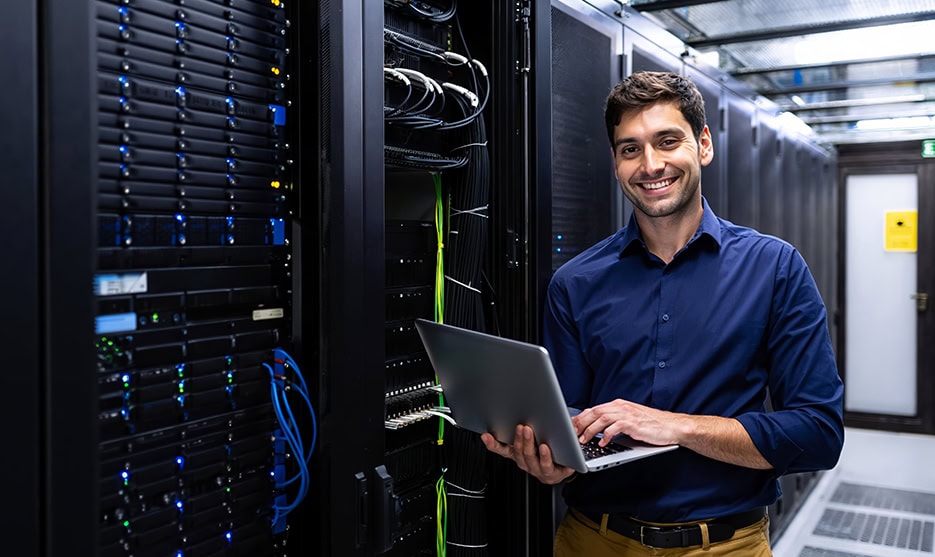 It Technician Data Center Server Room Laptop